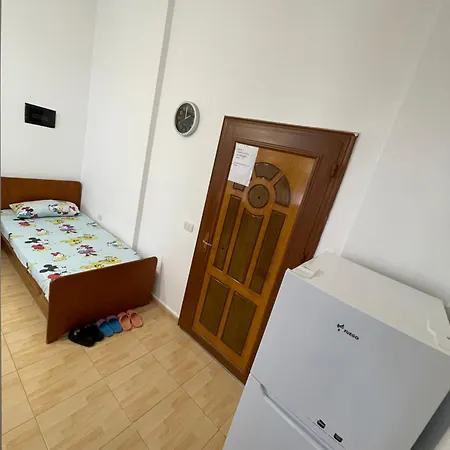 House For Rent Jurgen بيت للعطل *