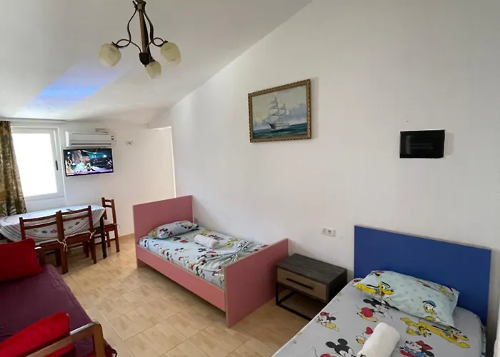 House For Rent Jurgen * Golem