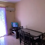 House For Rent Jurgen Vakantiehuis Golem (Tirana)