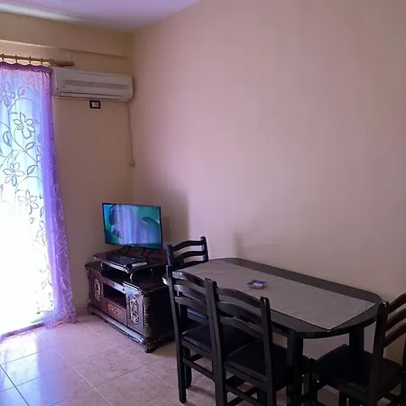 House For Rent Jurgen Holiday home Golem (Tirana)