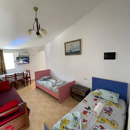 House For Rent Jurgen * Golem (Tirana)